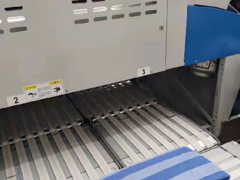 夏邑巾类折叠机-01